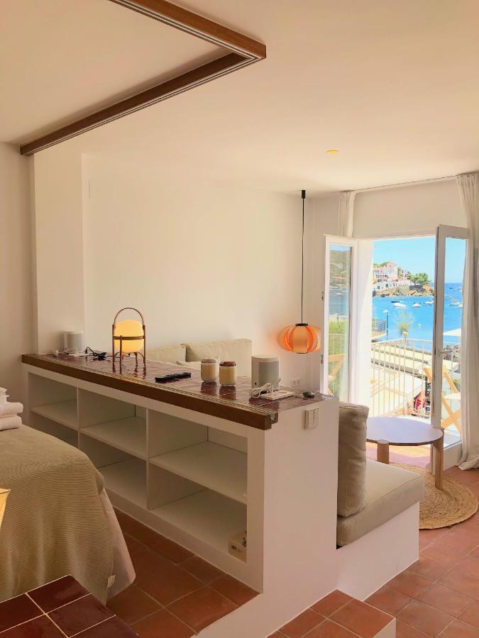 Beachfront Suite In Cadaques Center ภายนอก รูปภาพ